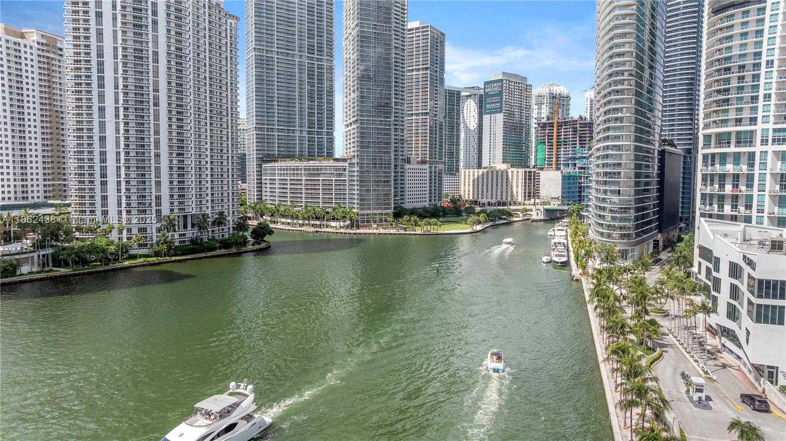 Small Image of 325 SOUTH BISCAYNE BLVD #1918, Miami Number 35