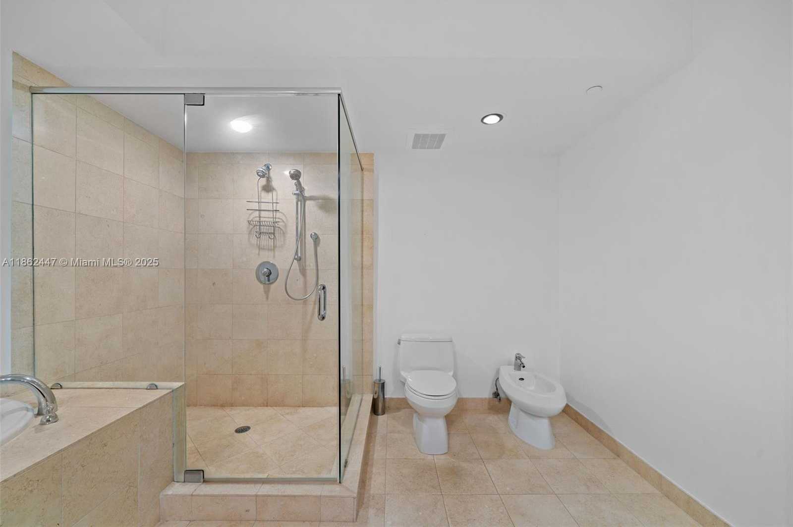 Small Image of 1830 SOUTH OCEAN DR #3706, Hallandale Beach Number 14