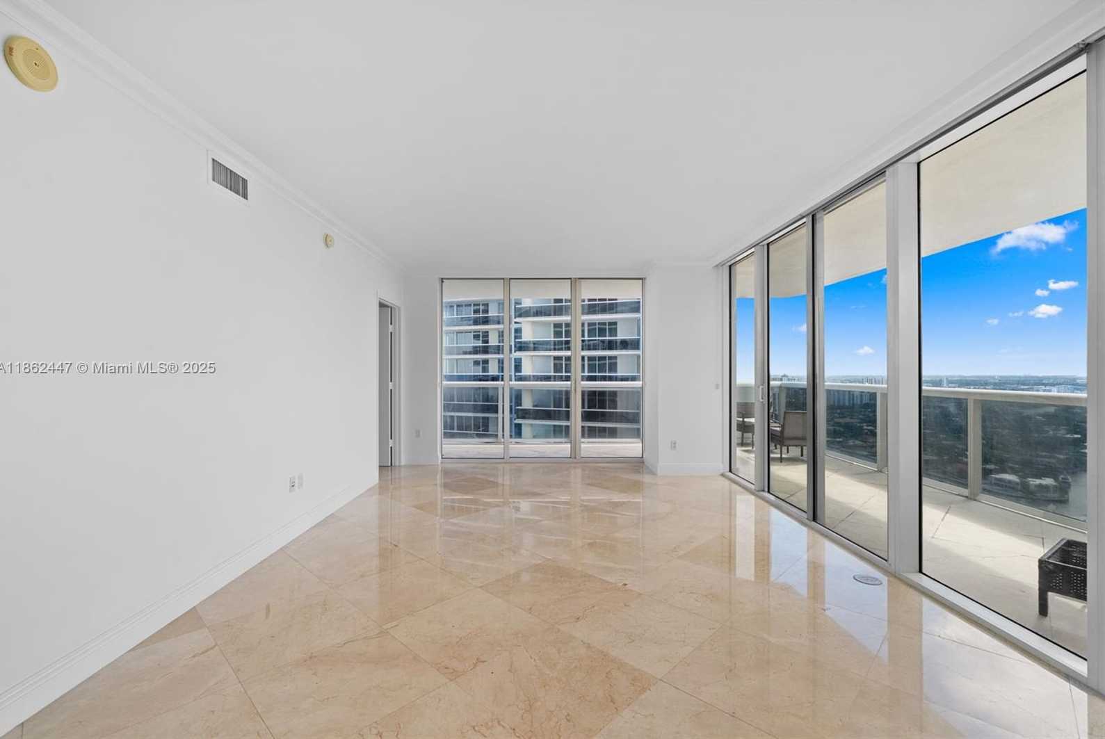 Small Image of 1830 SOUTH OCEAN DR #3706, Hallandale Beach Number 2