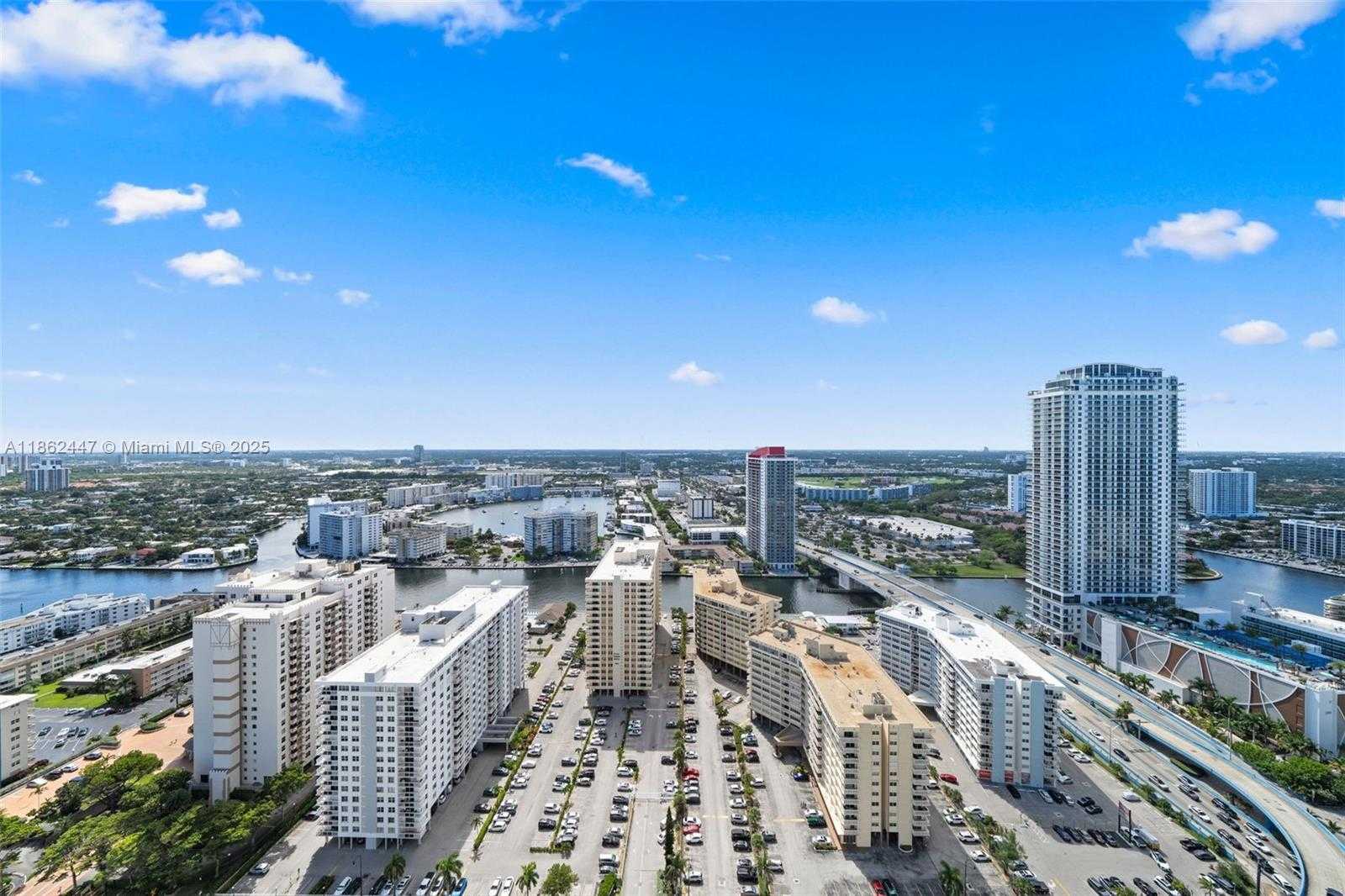 Small Image of 1830 SOUTH OCEAN DR #3706, Hallandale Beach Number 27