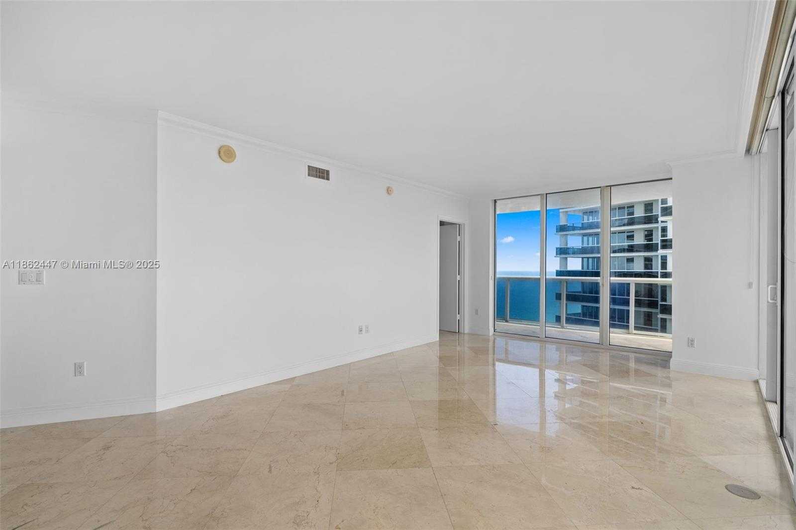 Small Image of 1830 SOUTH OCEAN DR #3706, Hallandale Beach Number 3