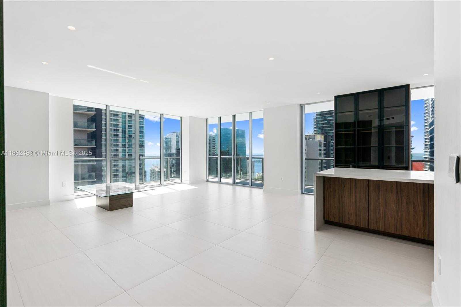 Small Image of 1111 SOUTH WEST 1ST AVE #3719-N, Miami Number 12
