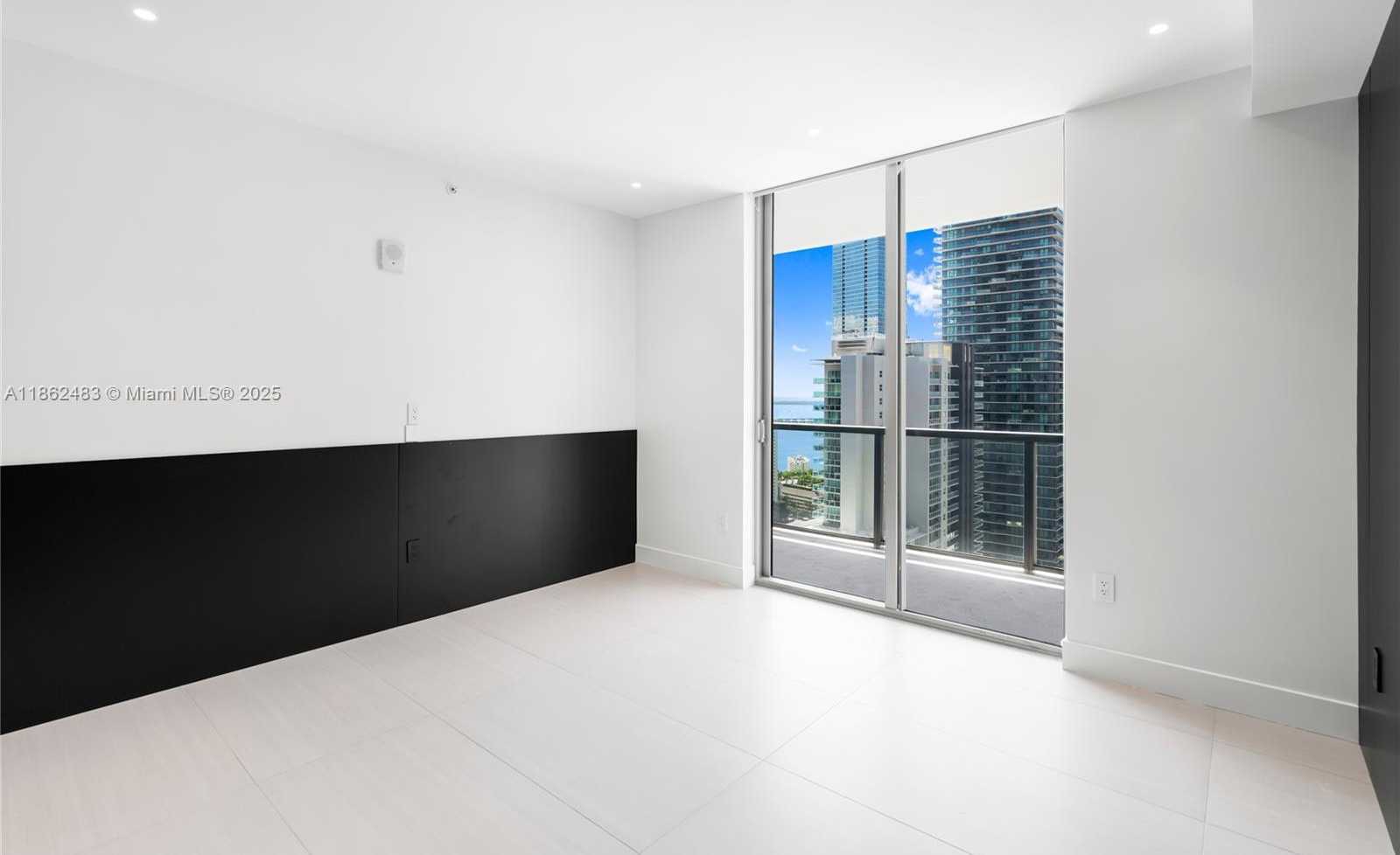 Small Image of 1111 SOUTH WEST 1ST AVE #3719-N, Miami Number 41