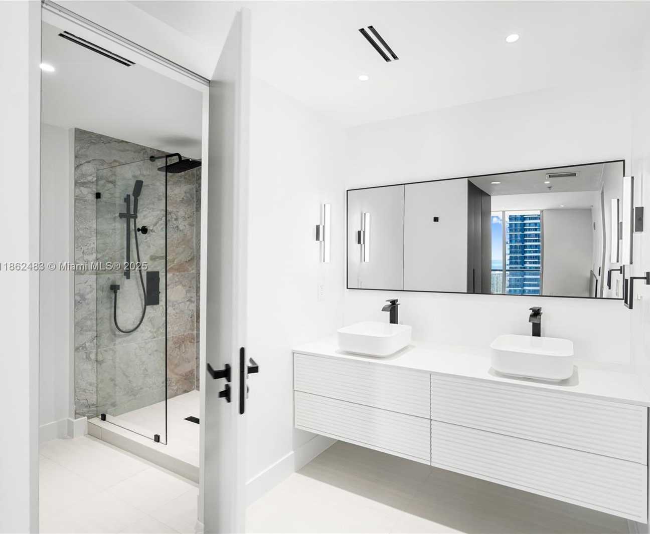 Small Image of 1111 SOUTH WEST 1ST AVE #3719-N, Miami Number 48