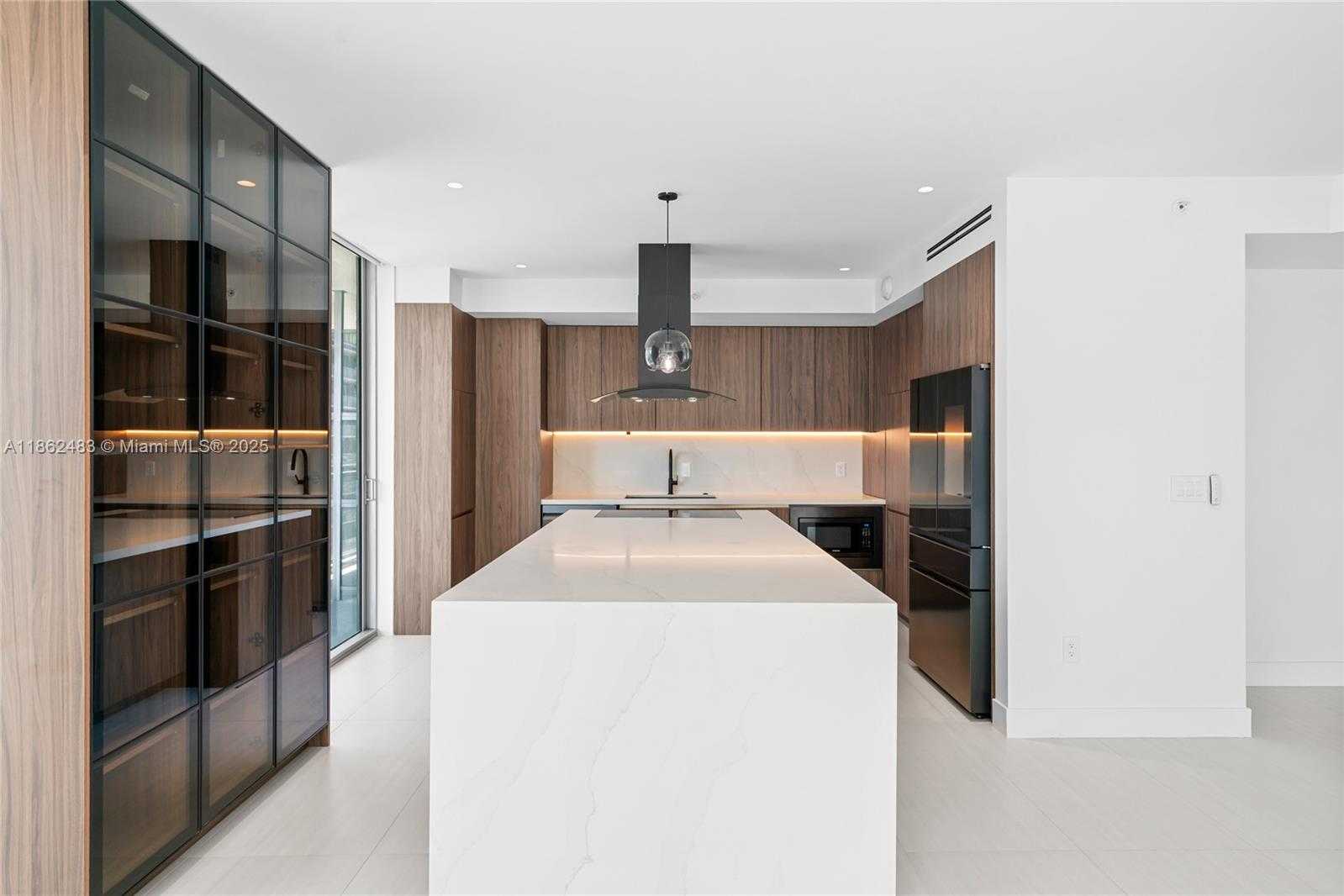 Small Image of 1111 SOUTH WEST 1ST AVE #3719-N, Miami Number 5