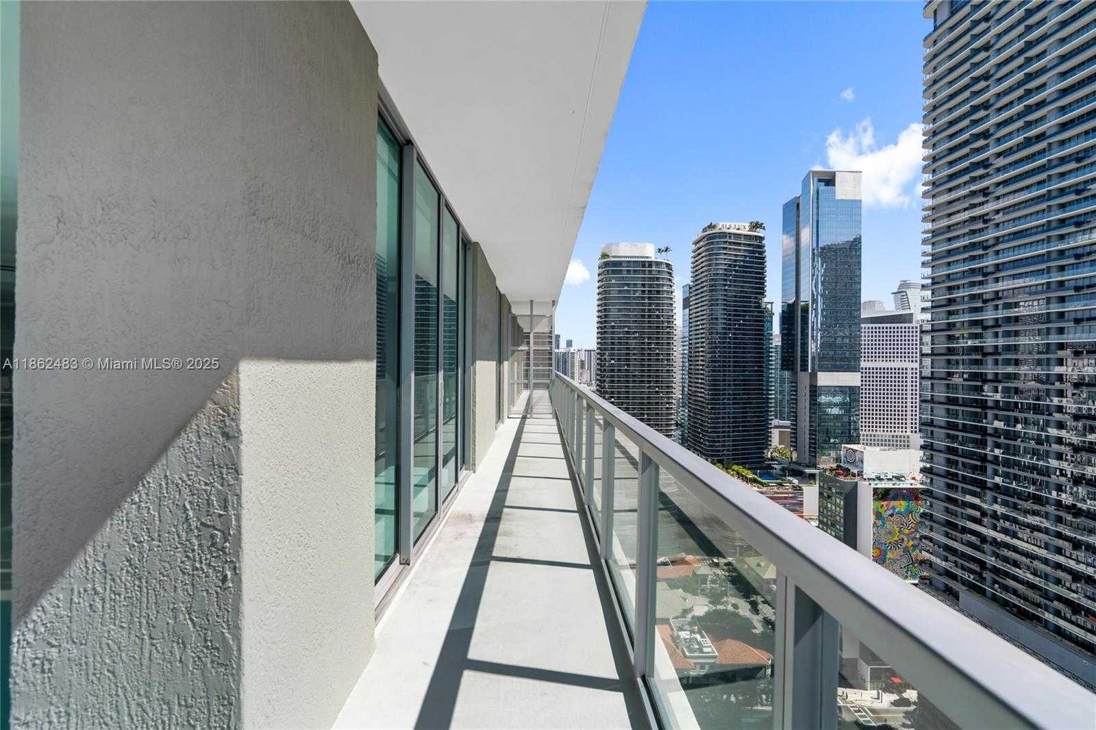 Small Image of 1111 SOUTH WEST 1ST AVE #3719-N, Miami Number 62