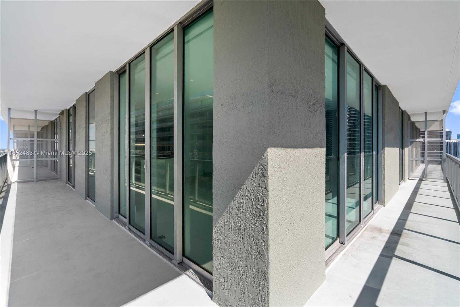 Small Image of 1111 SOUTH WEST 1ST AVE #3719-N, Miami Number 64