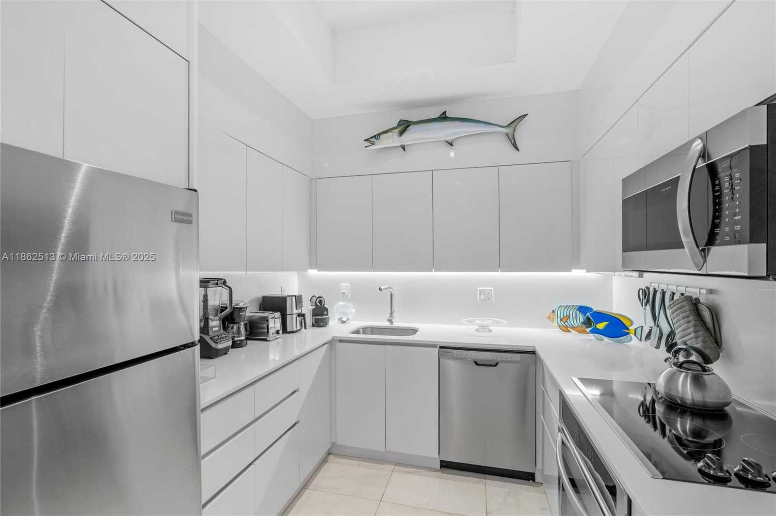 Small Image of 1500 BAY RD #1548S, Miami Beach Number 14