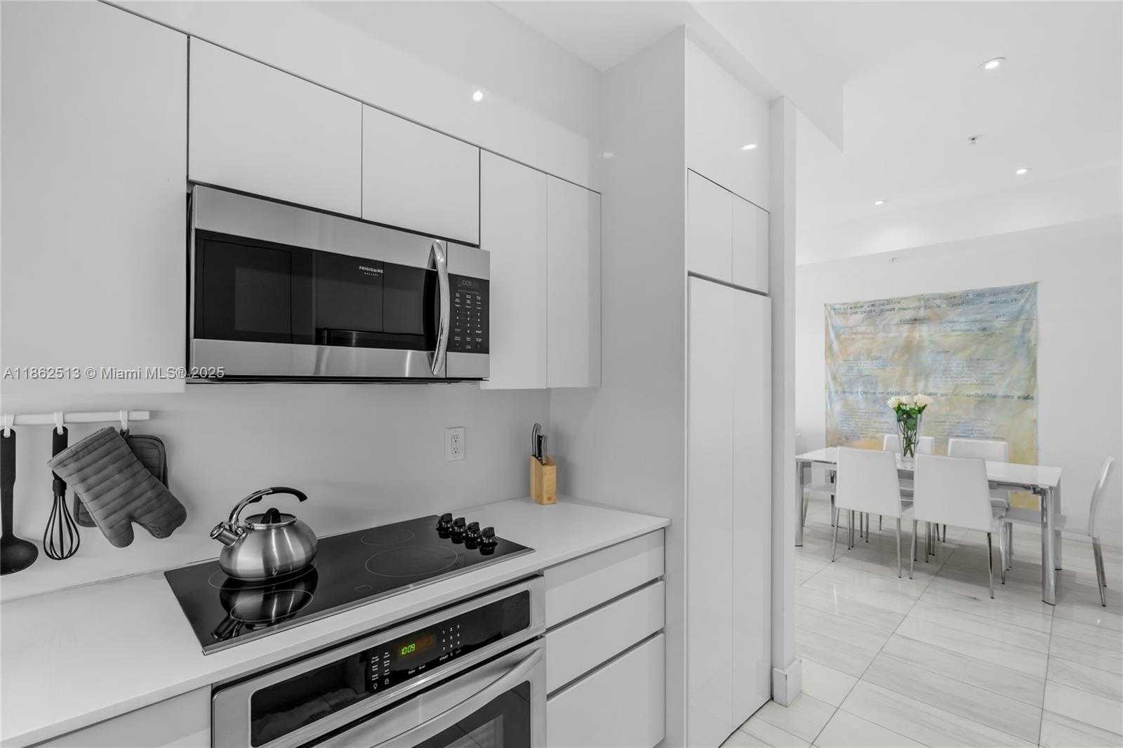 Small Image of 1500 BAY RD #1548S, Miami Beach Number 16
