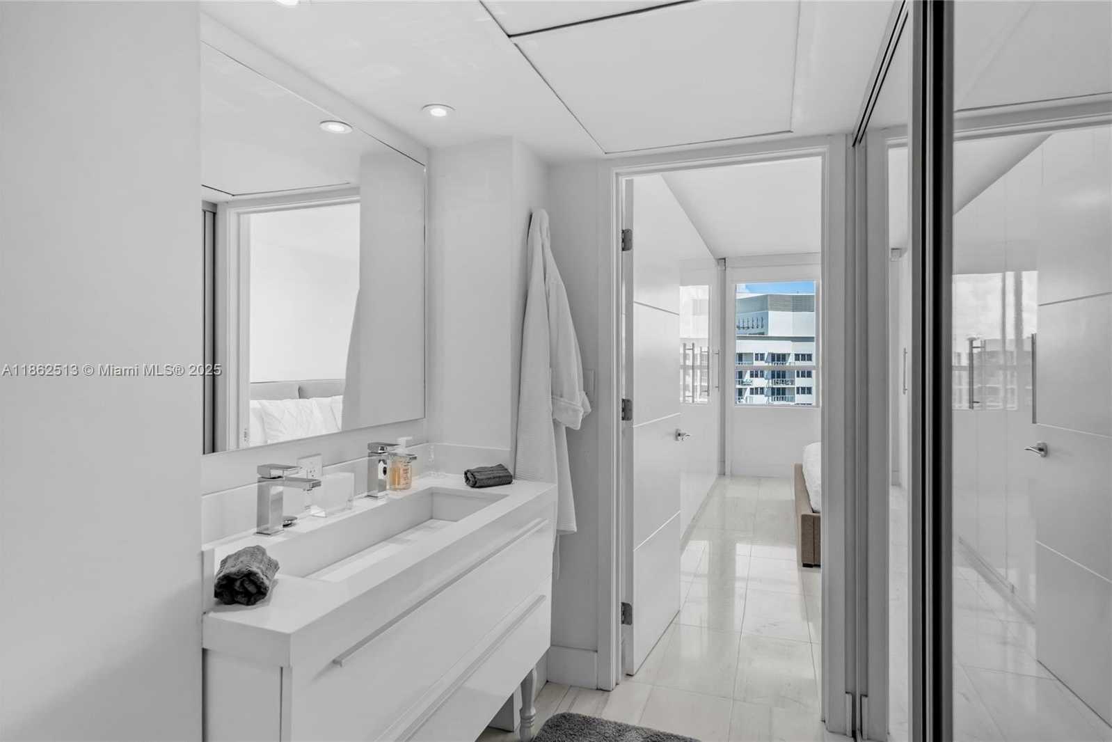 Small Image of 1500 BAY RD #1548S, Miami Beach Number 25