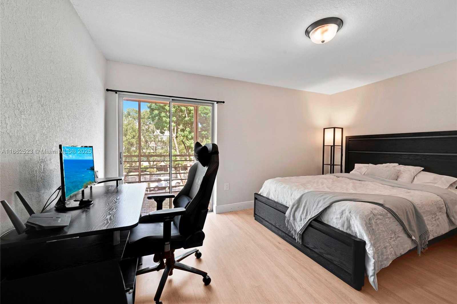 Small Image of 1810 WEST 56TH ST #3204, Hialeah Number 10