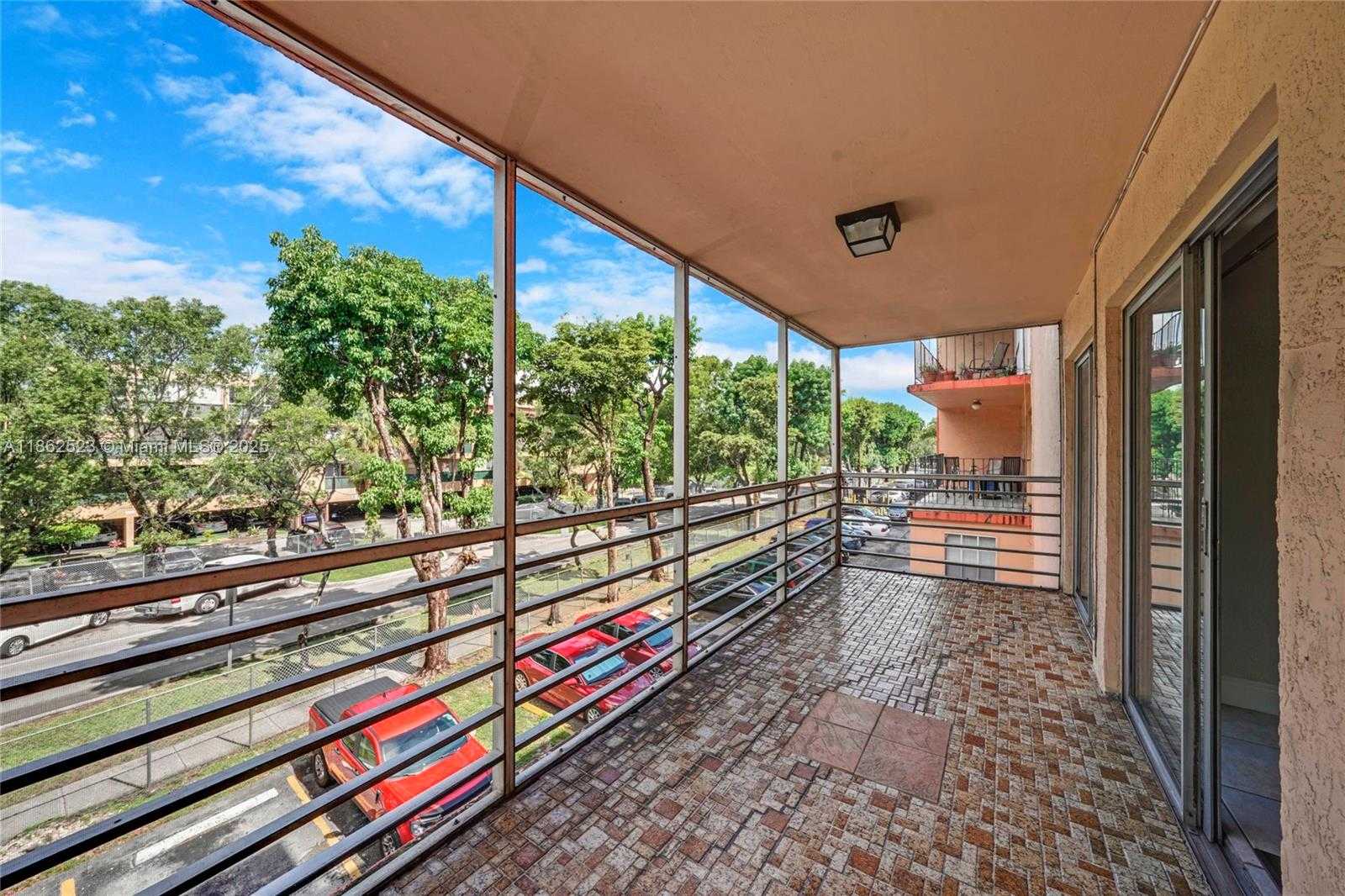 Small Image of 1810 WEST 56TH ST #3204, Hialeah Number 18