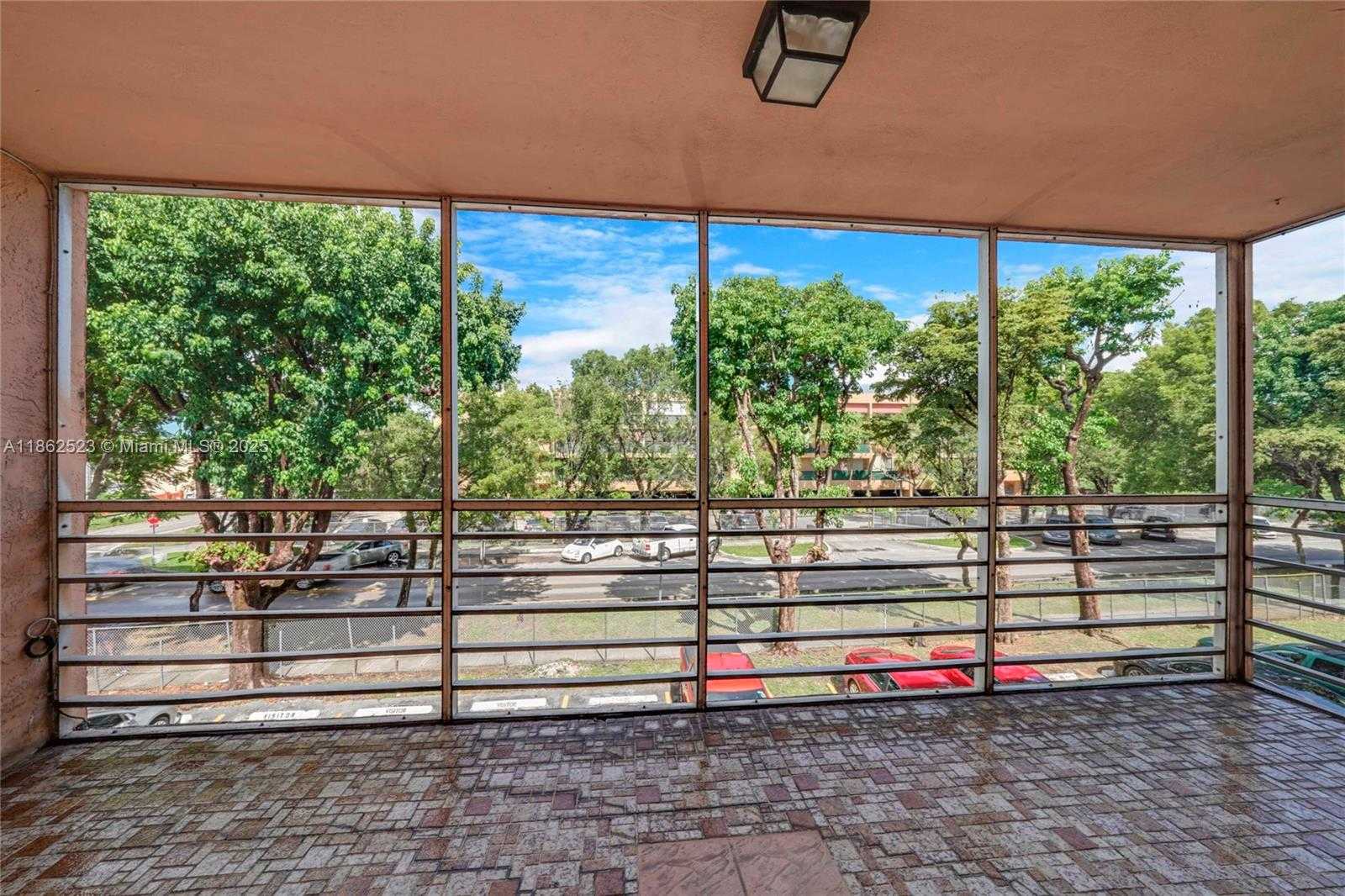 Small Image of 1810 WEST 56TH ST #3204, Hialeah Number 19