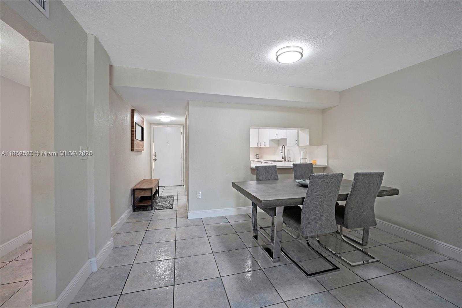 Small Image of 1810 WEST 56TH ST #3204, Hialeah Number 2