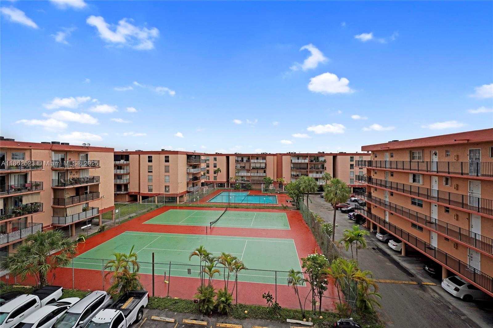Small Image of 1810 WEST 56TH ST #3204, Hialeah Number 26