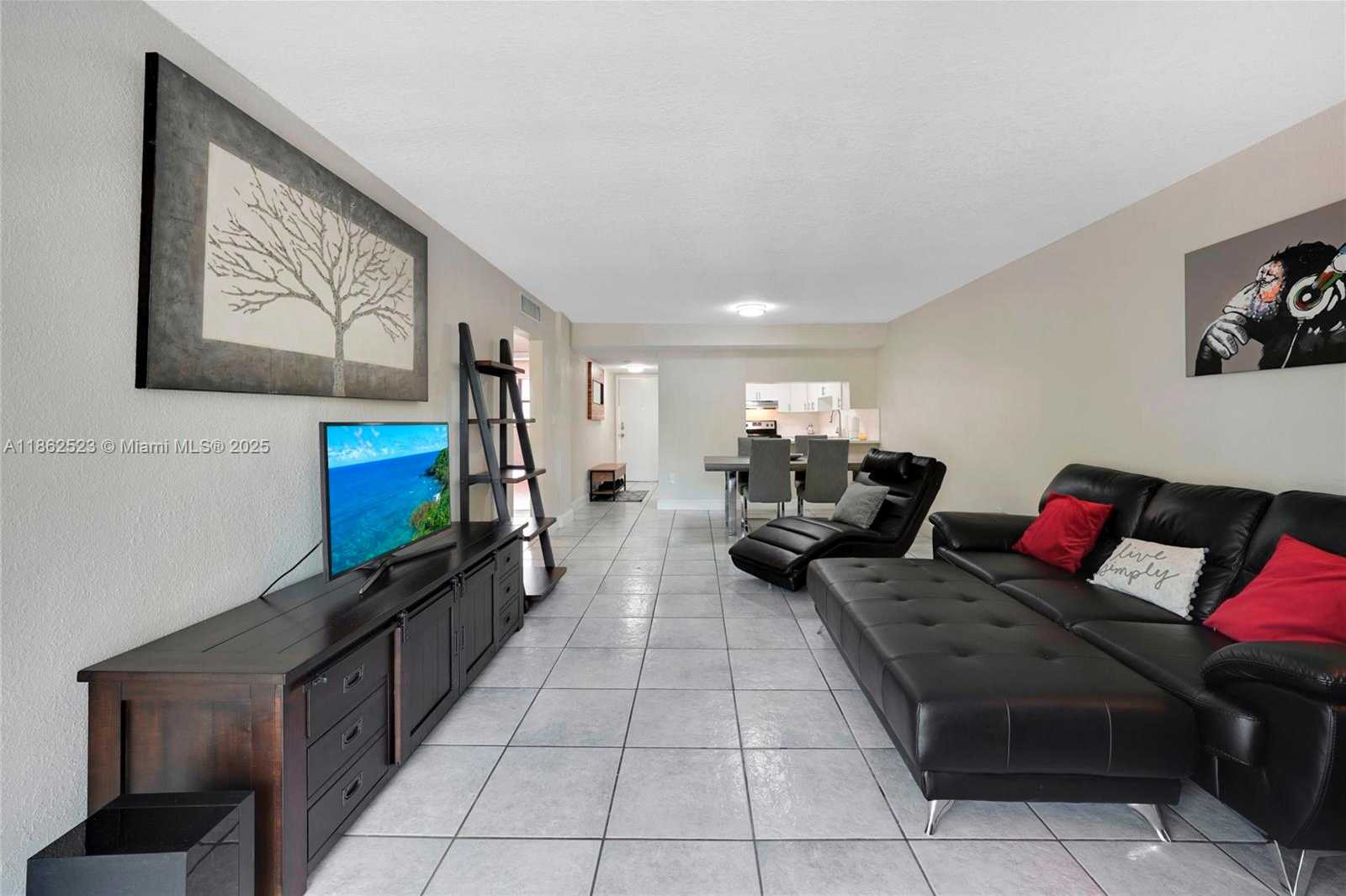 Small Image of 1810 WEST 56TH ST #3204, Hialeah Number 3