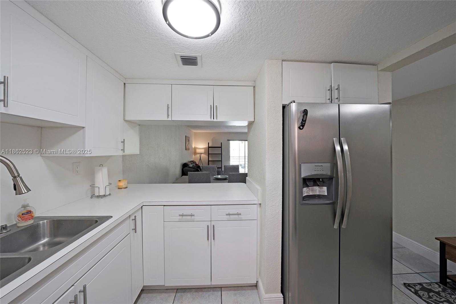 Small Image of 1810 WEST 56TH ST #3204, Hialeah Number 8