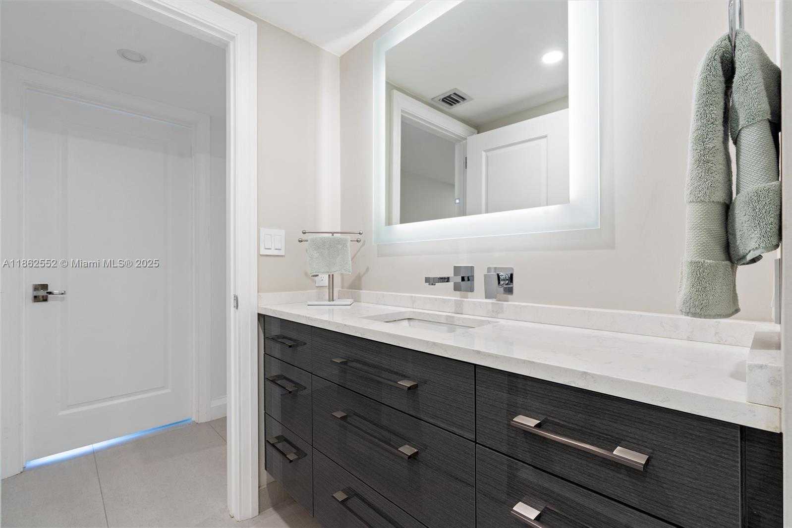Small Image of 2100 SOUTH OCEAN LN #506, Fort Lauderdale Number 27