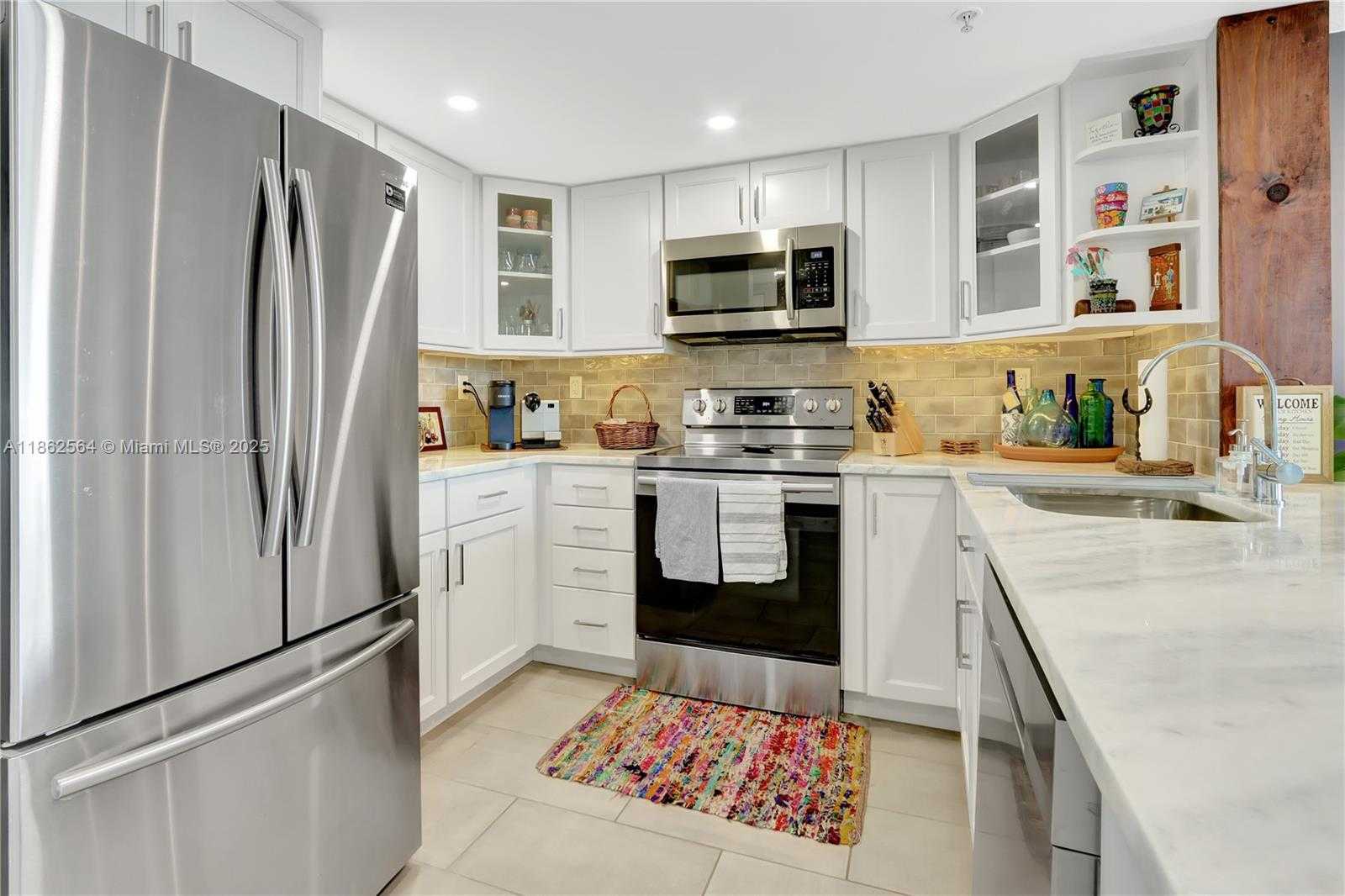 Small Image of 3000 CORAL WAY #1105, Miami Number 3