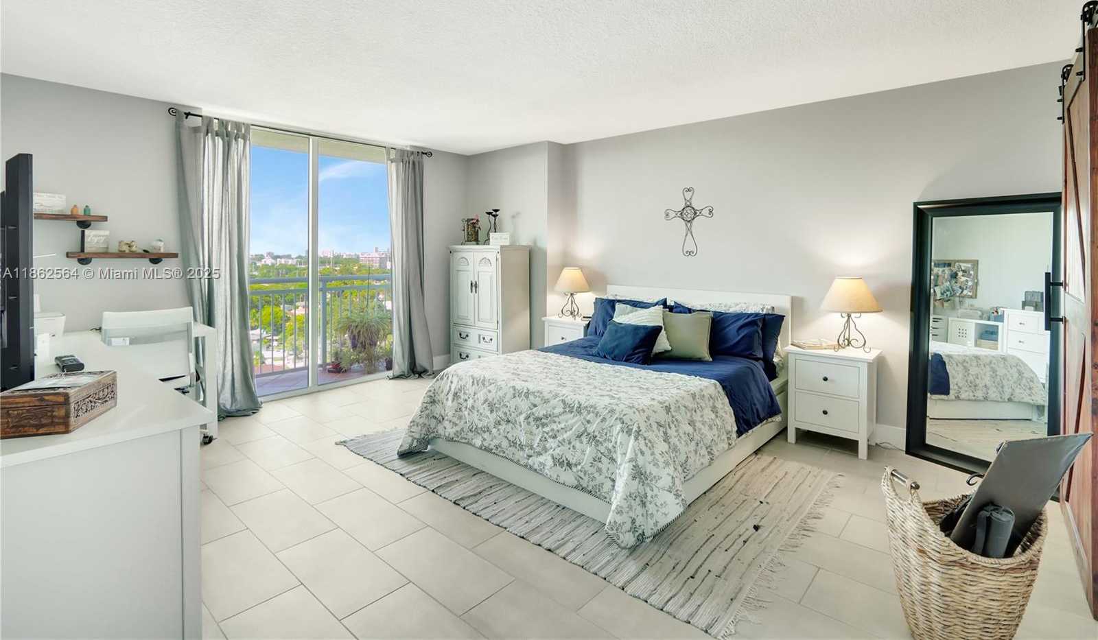 Small Image of 3000 CORAL WAY #1105, Miami Number 7