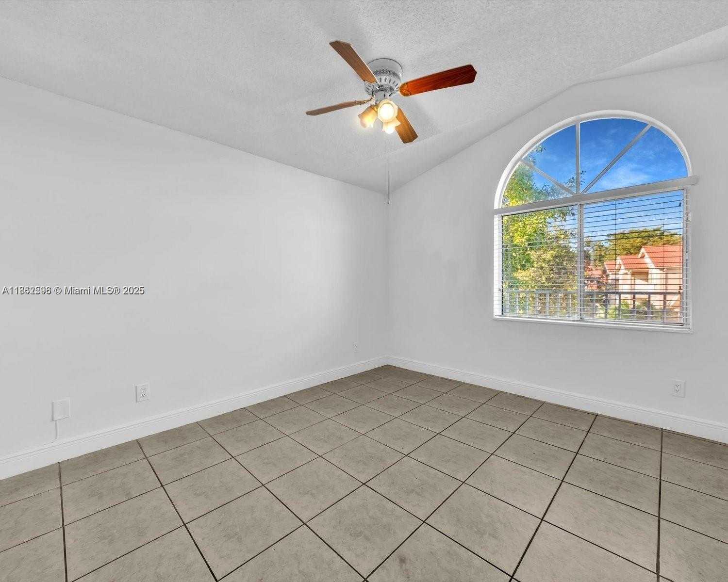 Small Image of 15770 SOUTH WEST 106TH TER #303, Miami Number 23