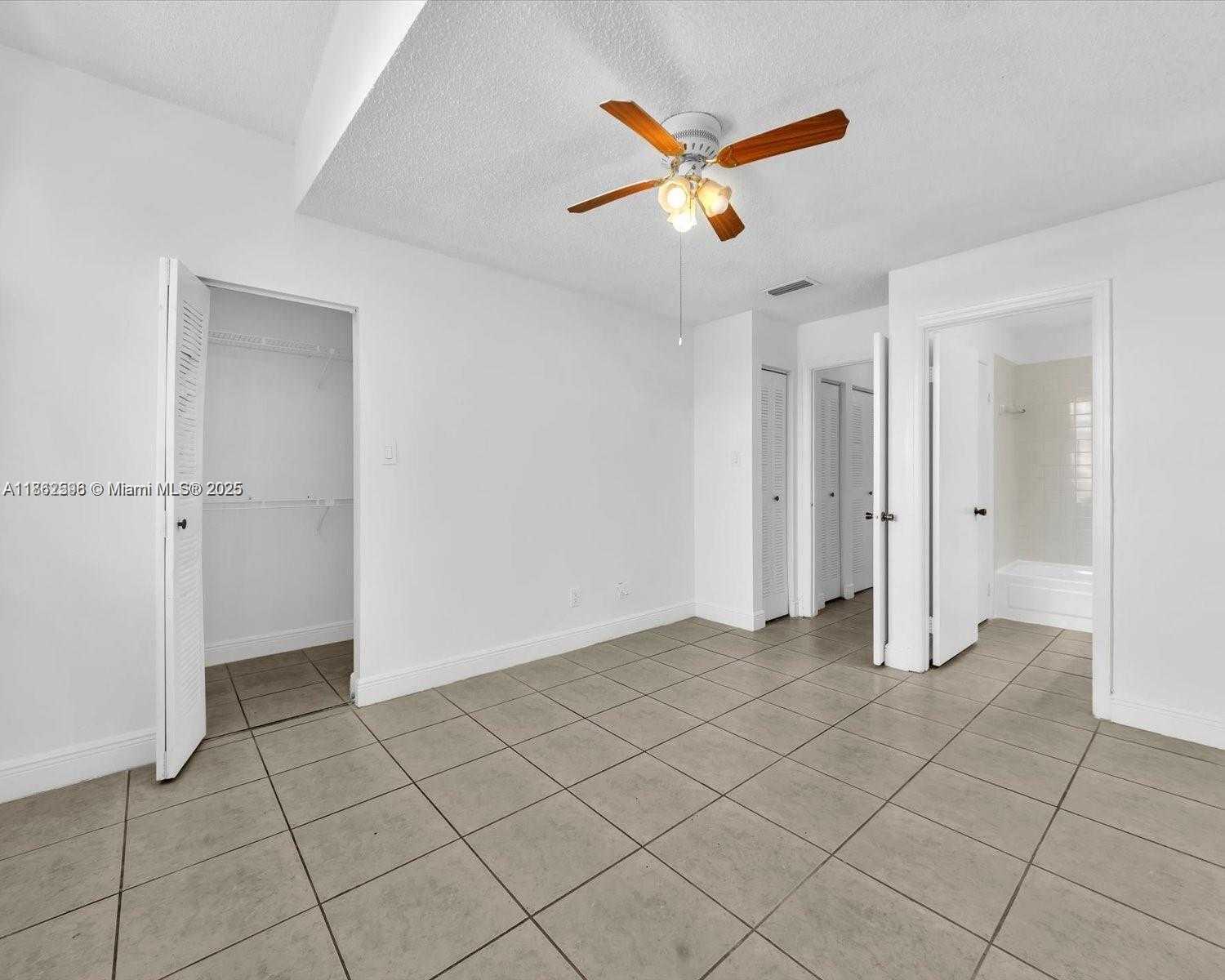 Small Image of 15770 SOUTH WEST 106TH TER #303, Miami Number 27