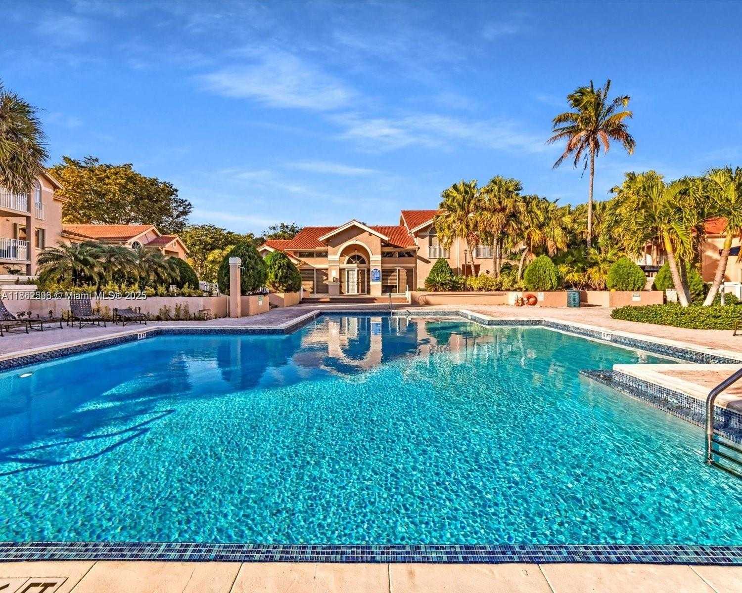 Small Image of 15770 SOUTH WEST 106TH TER #303, Miami Number 55