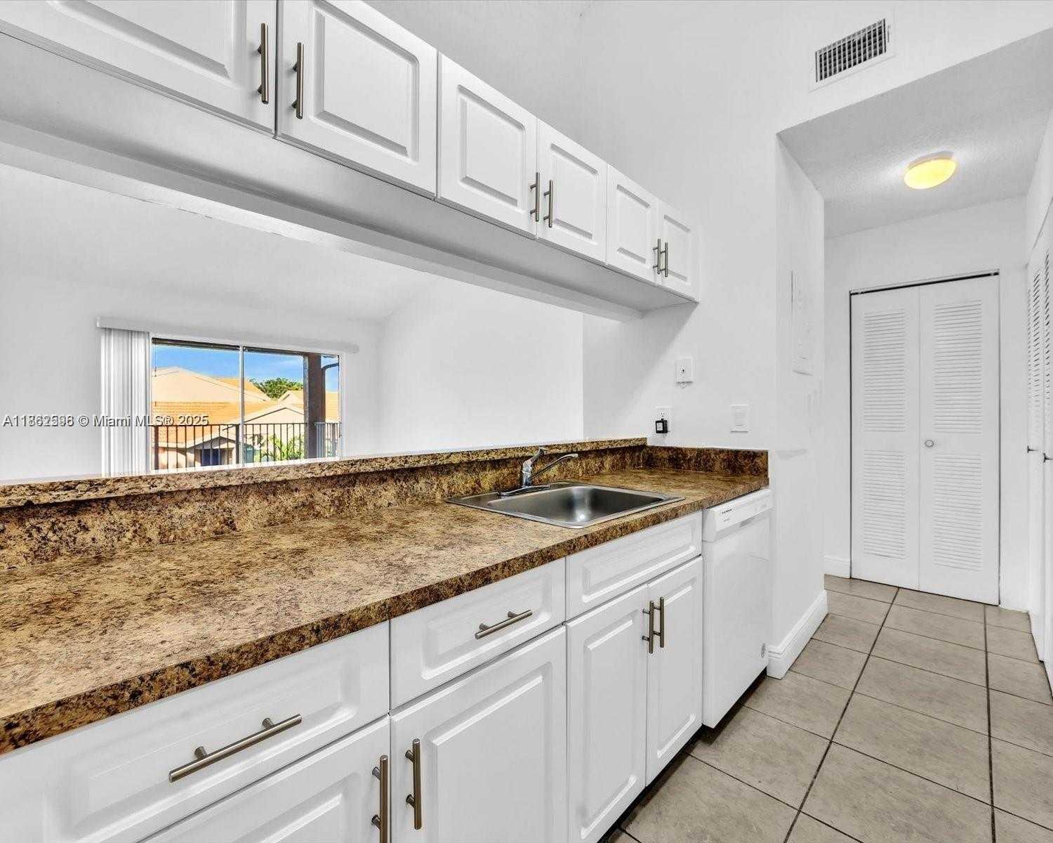Small Image of 15770 SOUTH WEST 106TH TER #303, Miami Number 9
