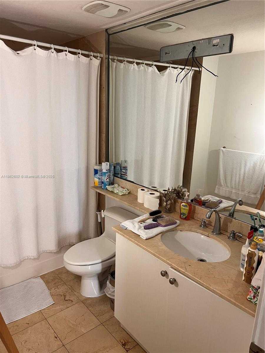 Small Image of 170 SOUTH EAST 14TH ST #1504, Miami Number 25
