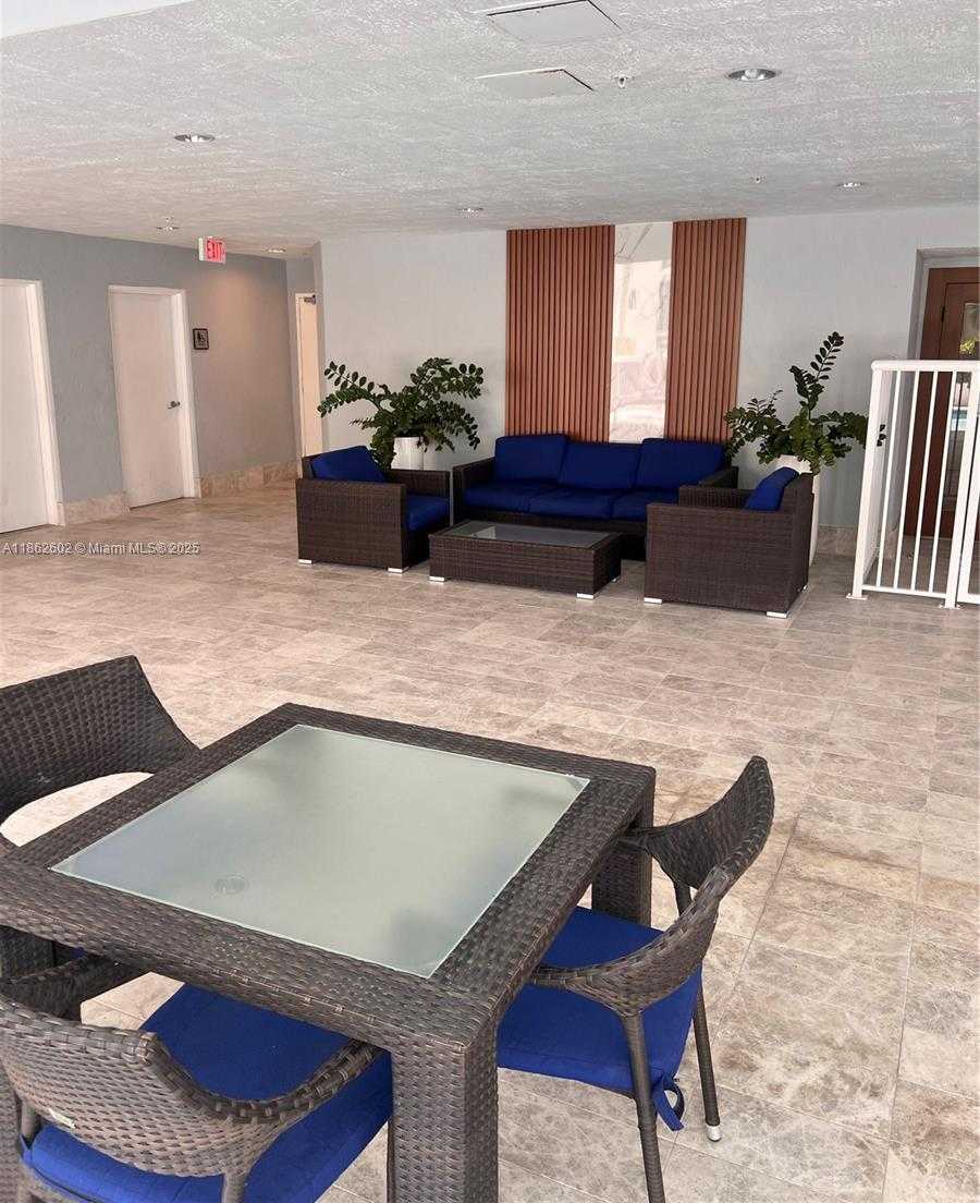 Small Image of 170 SOUTH EAST 14TH ST #1504, Miami Number 39