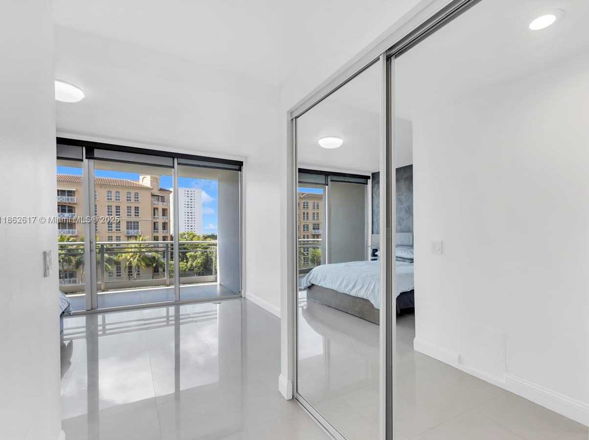 Small Image of 2950 NORTH EAST 188TH ST #315, Aventura Number 25