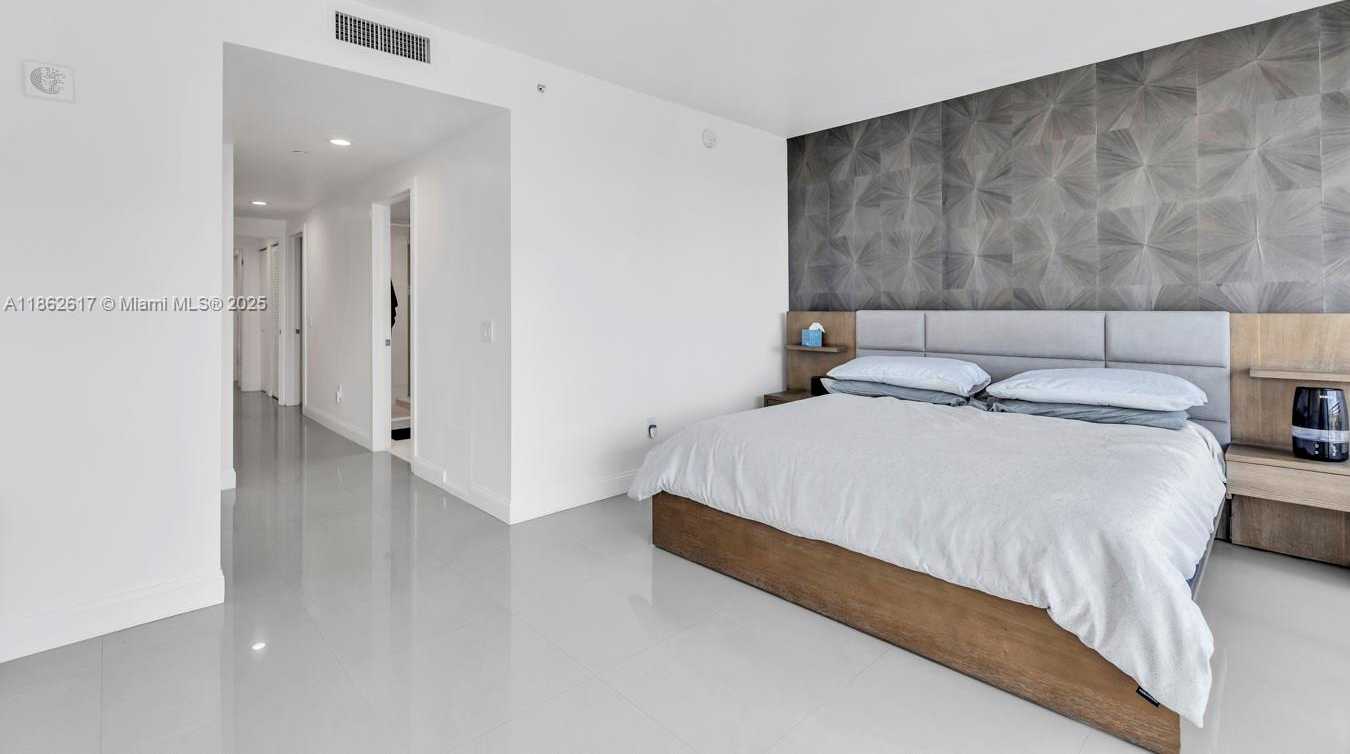 Small Image of 2950 NORTH EAST 188TH ST #315, Aventura Number 28