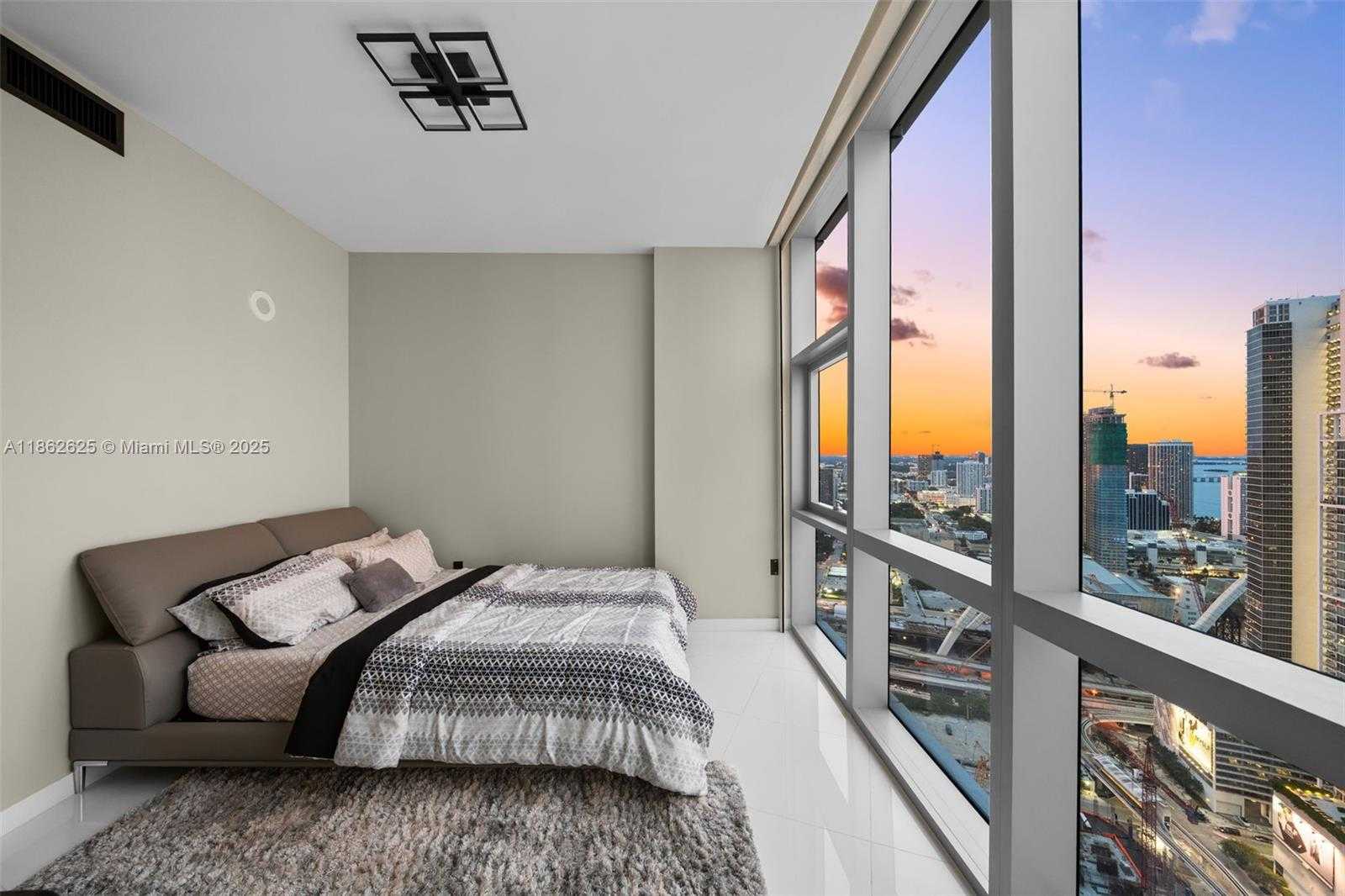 Small Image of 851 NORTH EAST 1ST AVE #4303, Miami Number 19