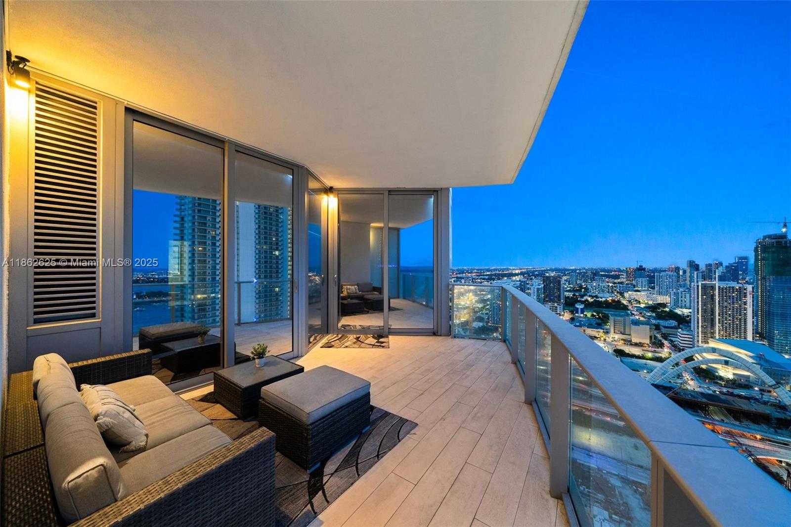 Small Image of 851 NORTH EAST 1ST AVE #4303, Miami Number 7