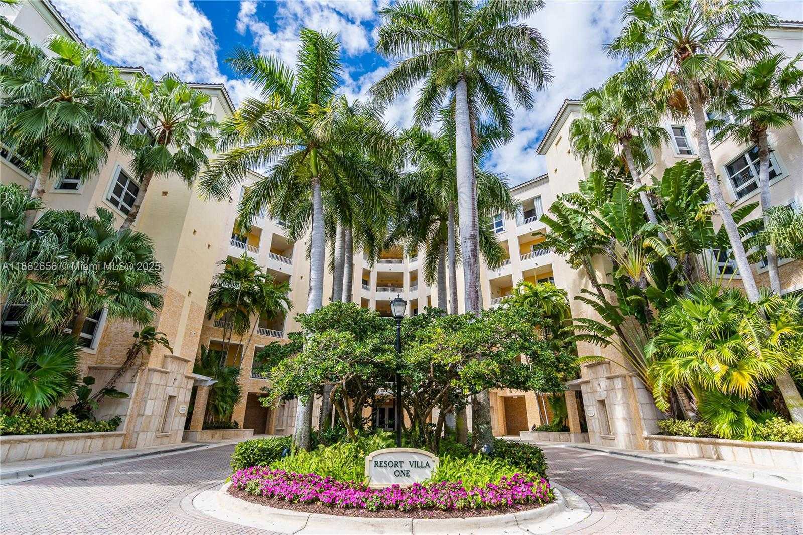 Small Image of 701 CRANDON BLVD #302, Key Biscayne Number 13