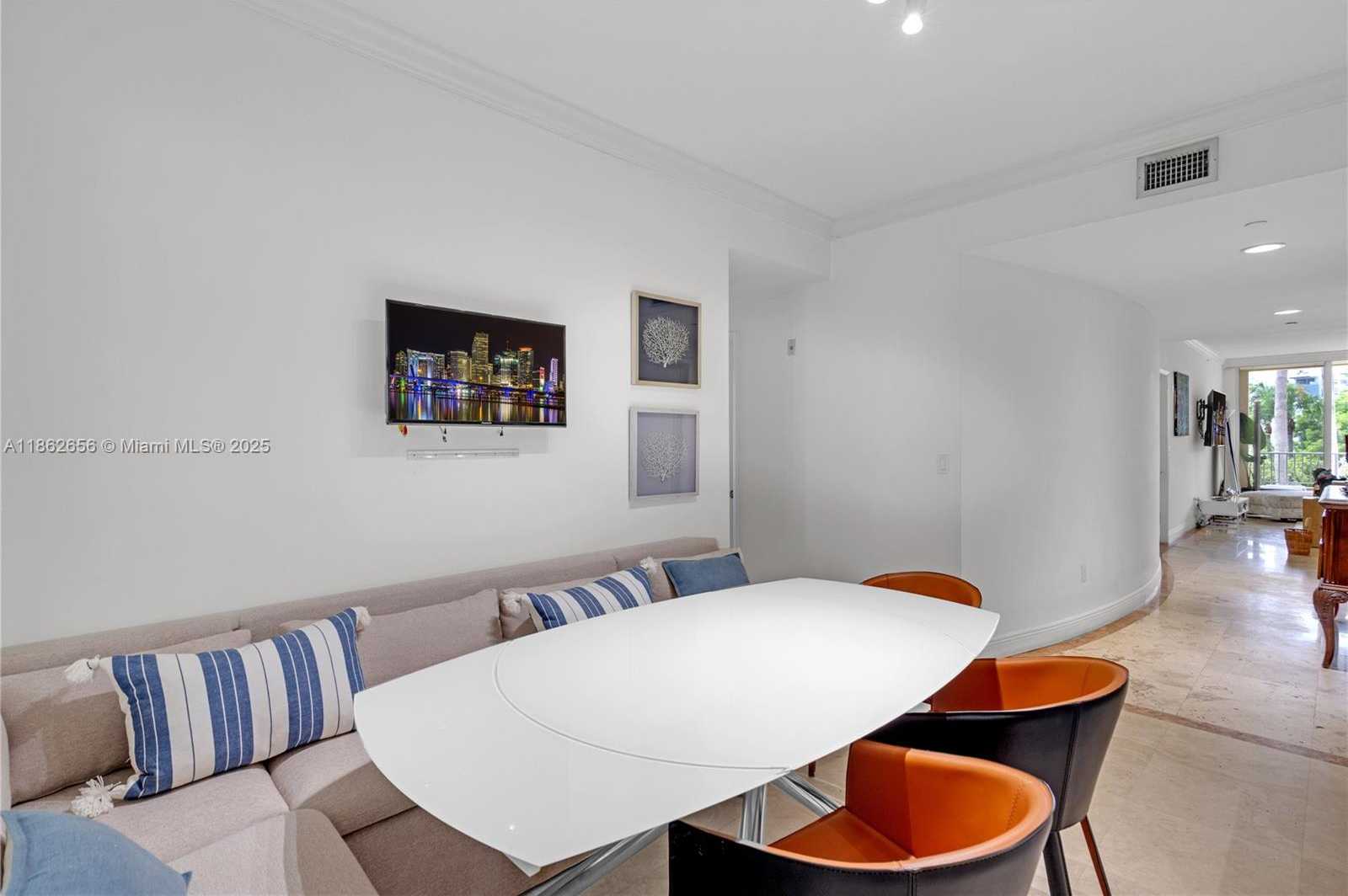 Small Image of 701 CRANDON BLVD #302, Key Biscayne Number 27