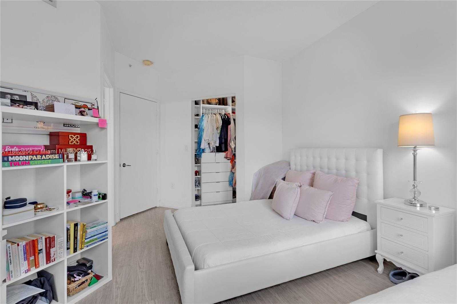 Small Image of 701 CRANDON BLVD #302, Key Biscayne Number 36