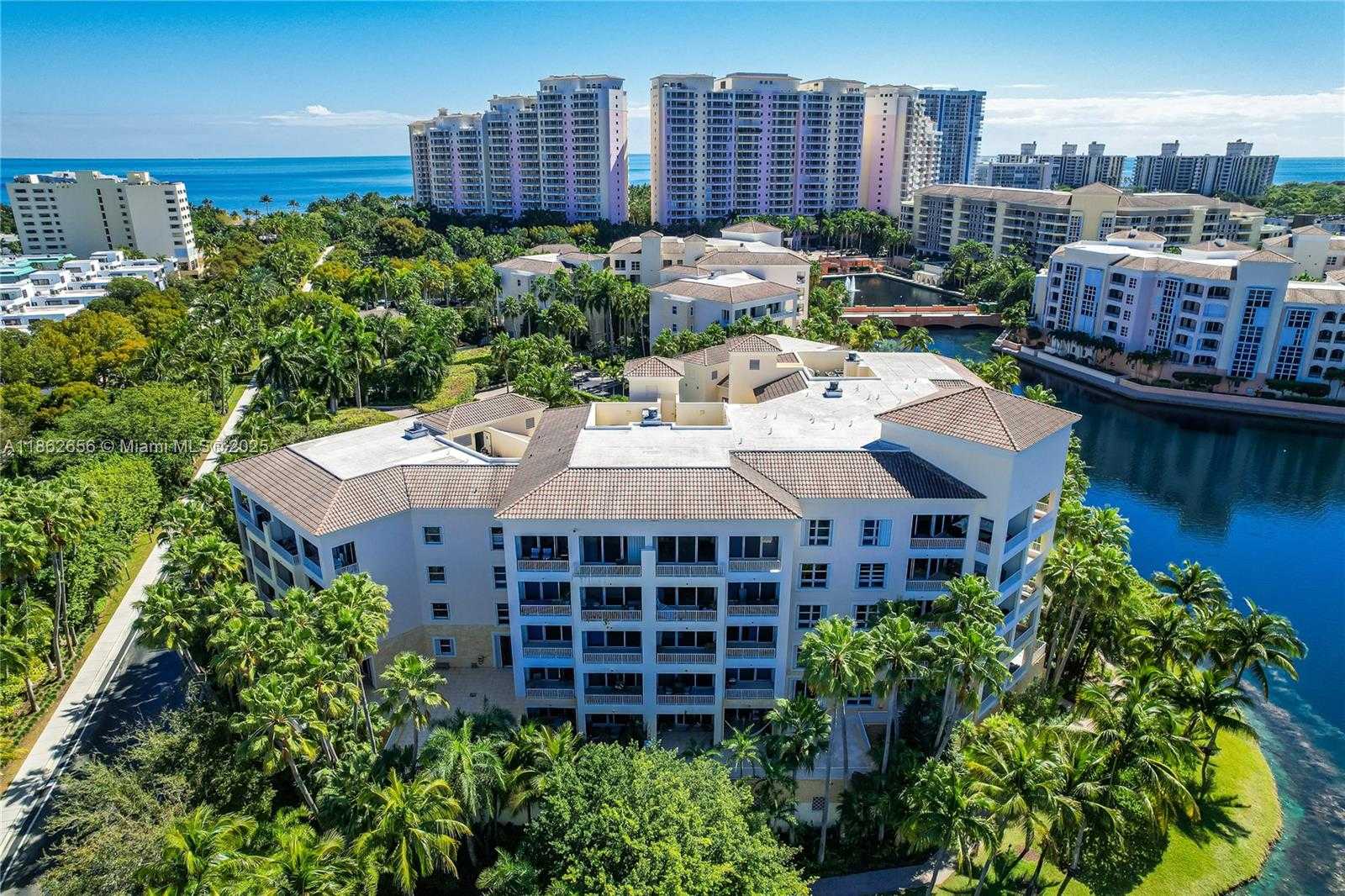 Small Image of 701 CRANDON BLVD #302, Key Biscayne Number 5