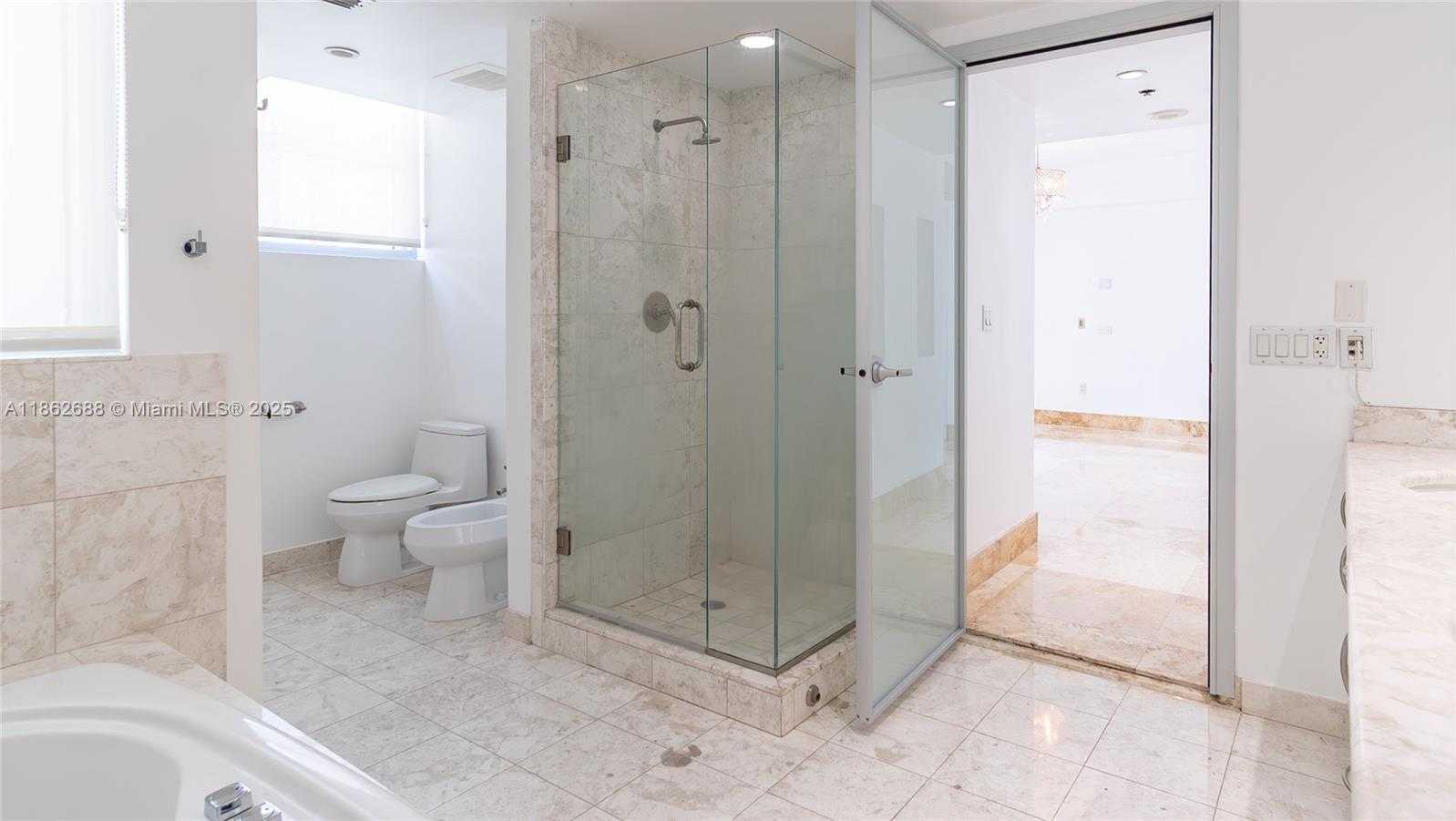 Small Image of 1331 BRICKELL BAY DR #1402, Miami Number 11