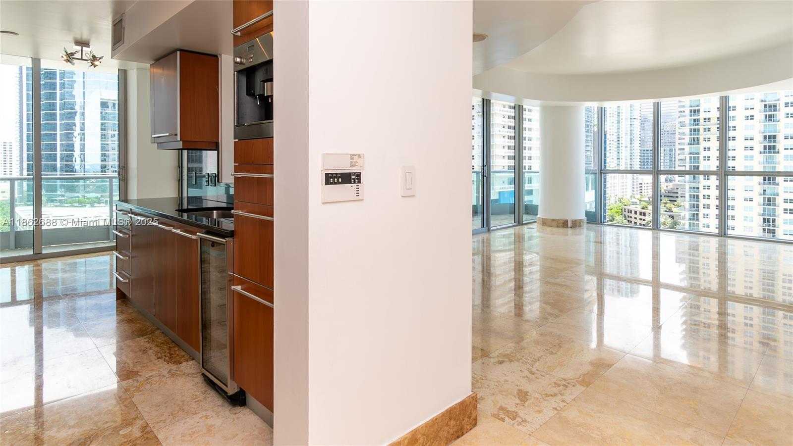 Small Image of 1331 BRICKELL BAY DR #1402, Miami Number 12