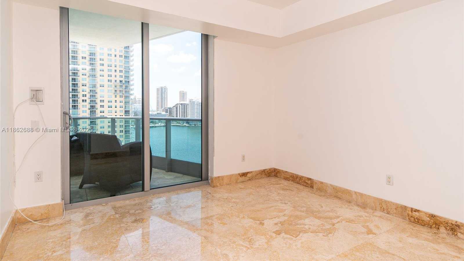 Small Image of 1331 BRICKELL BAY DR #1402, Miami Number 31