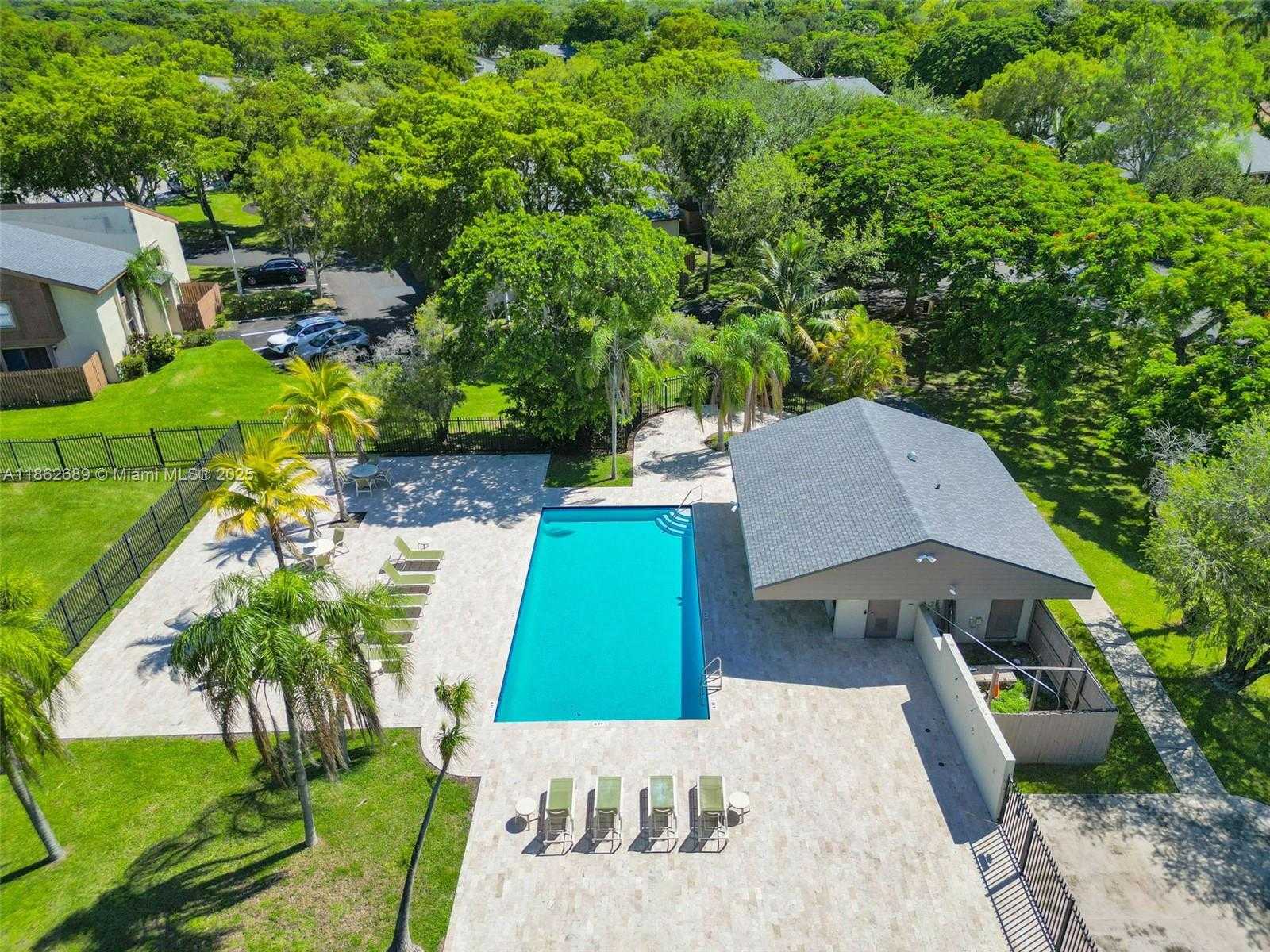Small Image of 11385 SOUTH WEST 109TH RD #44G, Miami Number 36