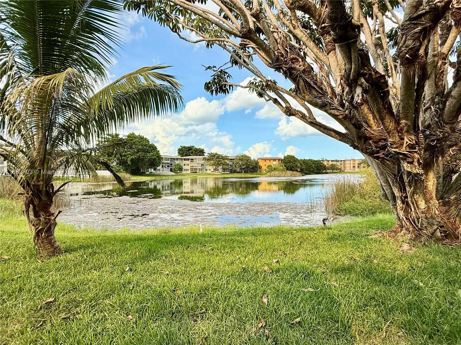 Small Image of 5495 NORTH WEST 10TH CT #104, Plantation Number 23