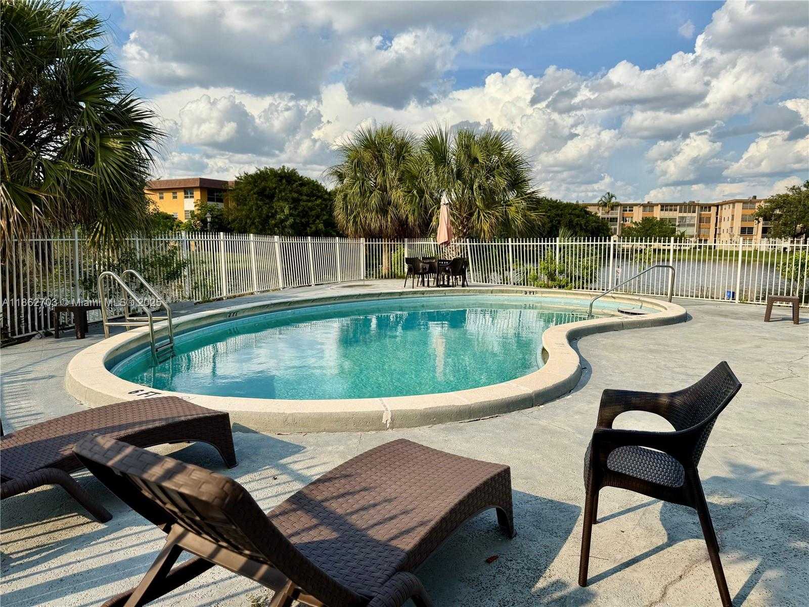 Small Image of 5495 NORTH WEST 10TH CT #104, Plantation Number 24