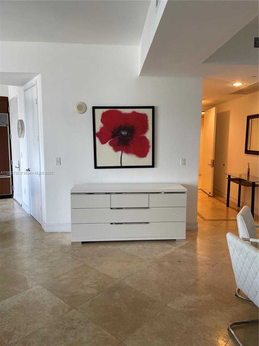 Small Image of 16001 COLLINS AVE #1605, Sunny Isles Beach Number 5