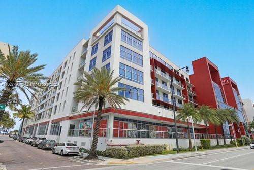 Small Image of 777 NORTH OCEAN DR #S216, Hollywood Number 3