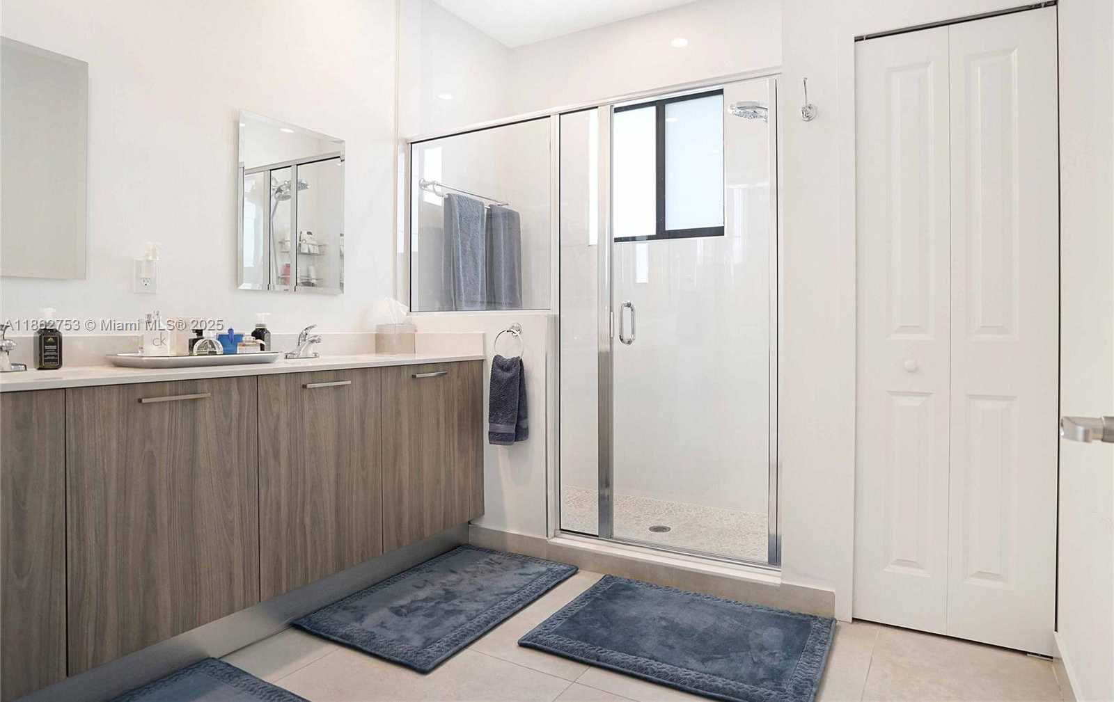 Small Image of 13663 SOUTH WEST 158TH AVE, Miami Number 13