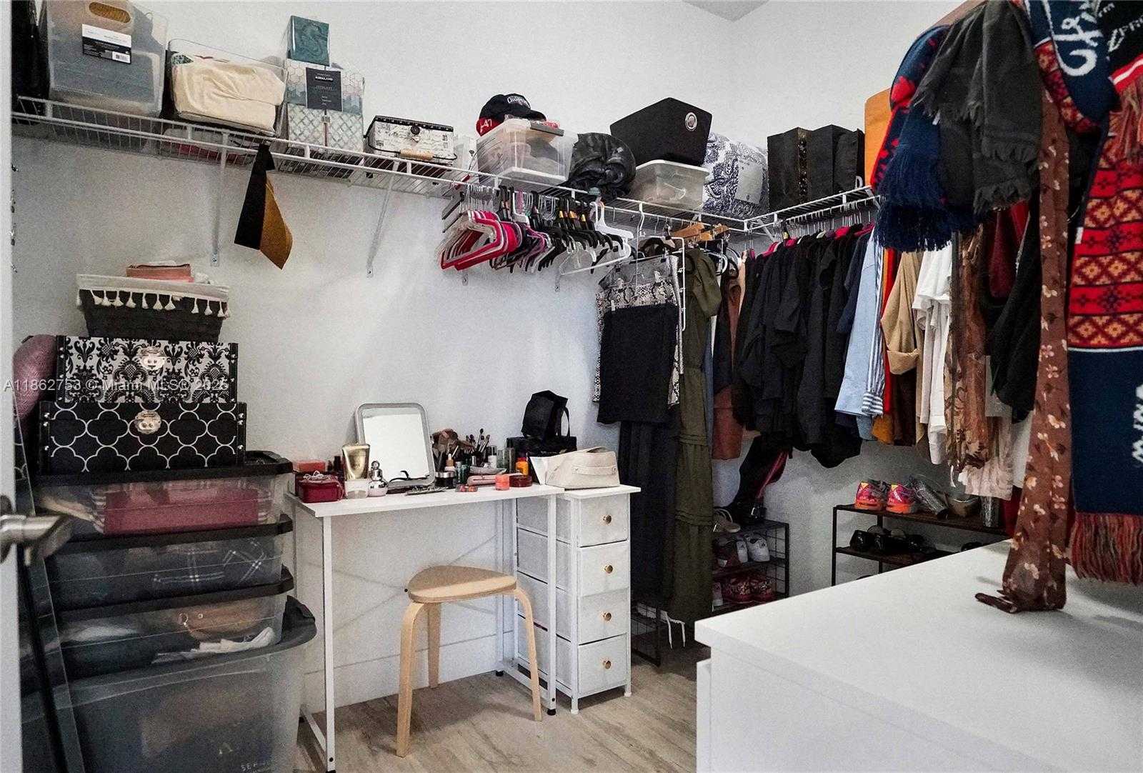 Small Image of 13663 SOUTH WEST 158TH AVE, Miami Number 16