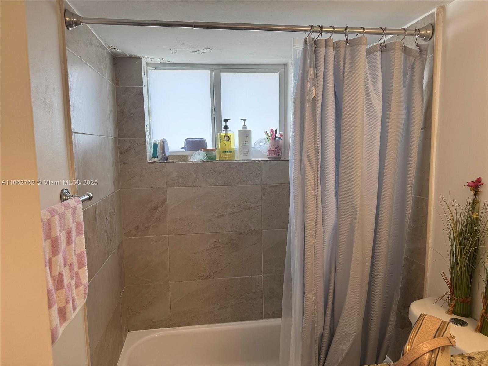Small Image of 1851 NORTH EAST 168TH ST #B7, North Miami Beach Number 12
