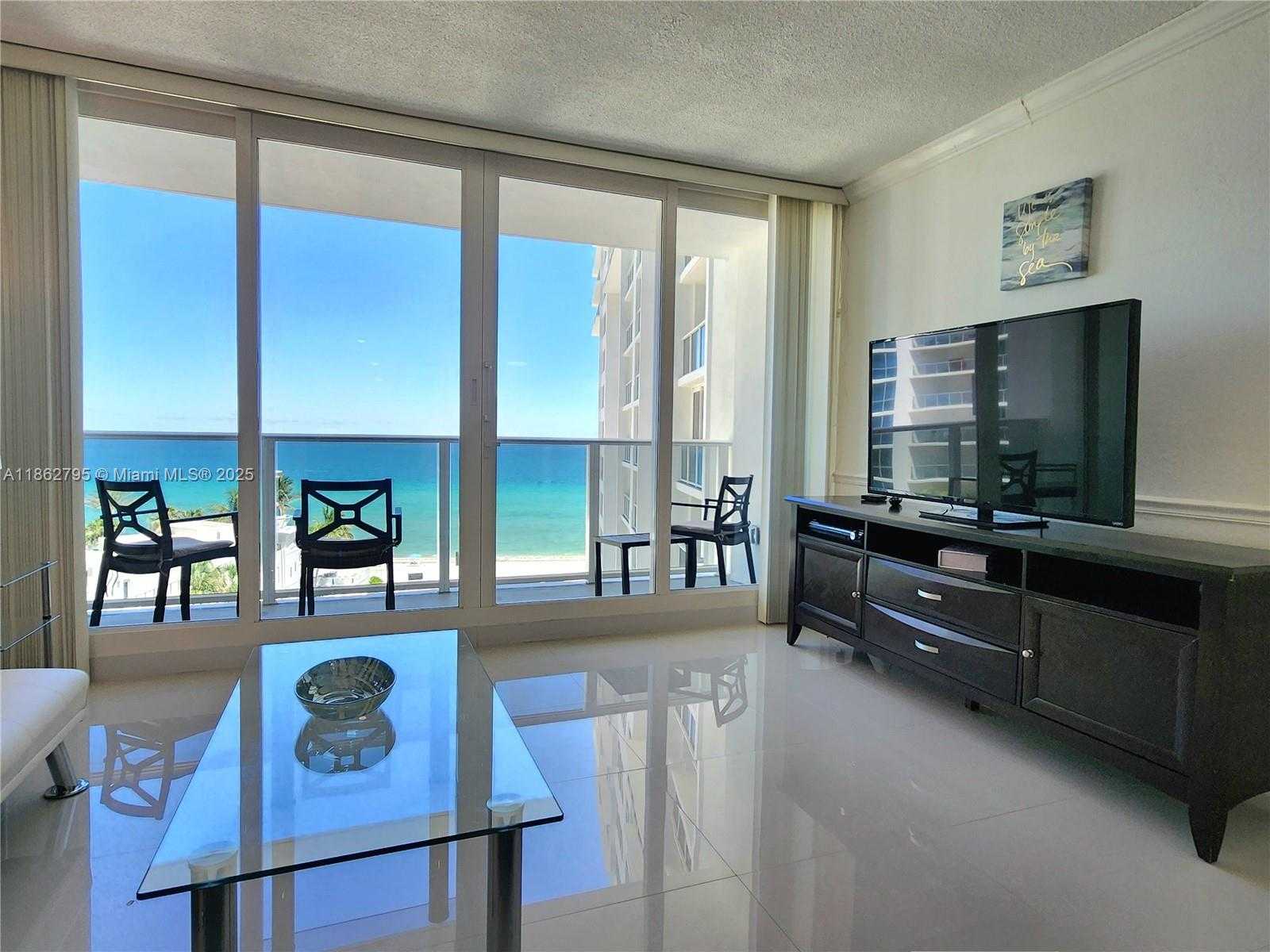 Small Image of 3505 SOUTH OCEAN DR #707, Hollywood Number 4